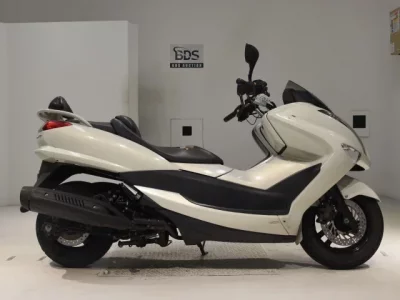 Yamaha MAJESTY 250-4  с аукциона в Японии