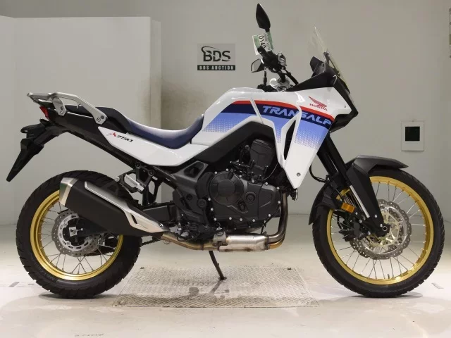 Honda XL750 TRANSALP лот № 0140 оценка 6  с аукциона в Японии