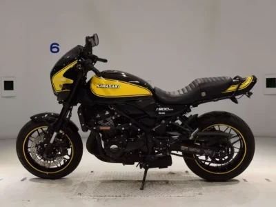 Kawasaki Z900RS лот № 7668 оценка 5  с аукциона в Японии 2
