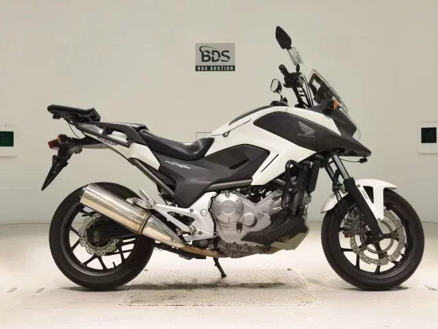 Honda NC700X ABS лот № 7652 оценка 4  с аукциона в Японии