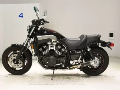 Yamaha V-MAX  с аукциона в Японии