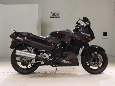Kawasaki GPX750R