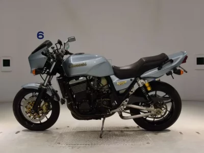 Kawasaki ZRX1100  с аукциона в Японии