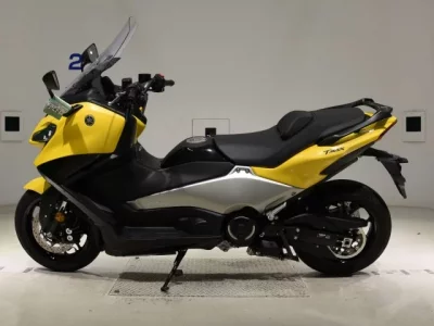 Yamaha T-MAX560  с аукциона в Японии
