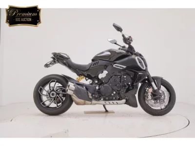Ducati DUCATI DIAVEL V4  с аукциона в Японии