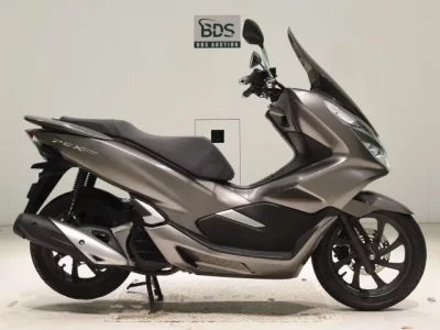 Honda PCX150-3