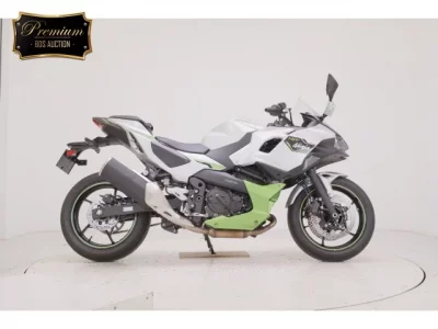 Kawasaki NINJA7 HYBRID  с аукциона в Японии