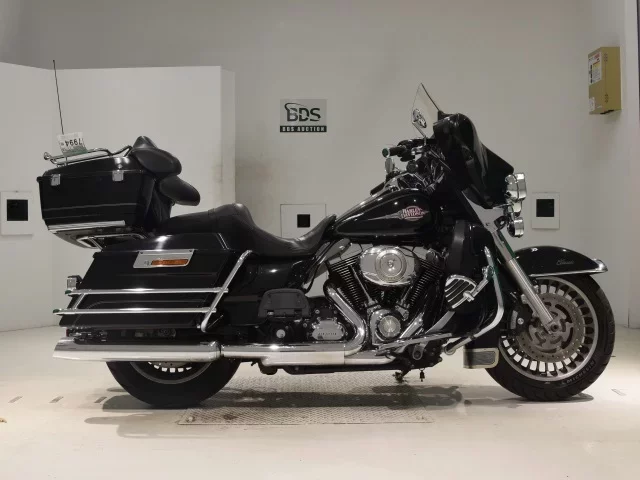 Harley-Davidson HARLEY FLHTC1580 лот № 7994 оценка 4  с аукциона в Японии