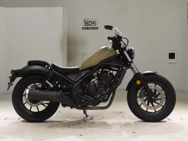 Honda REBEL 250A лот № 7876 оценка 5  с аукциона в Японии