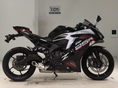 Kawasaki ZX-25R  с аукциона в Японии