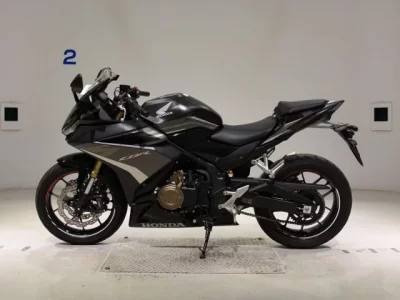 Honda CBR400R-2  с аукциона в Японии
