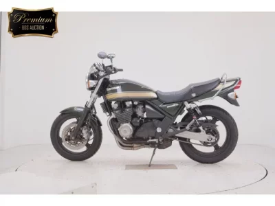 Kawasaki ZEPHYR400K  с аукциона в Японии