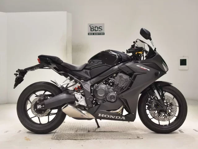 Honda CBR650R лот № 3006 оценка 5  с аукциона в Японии