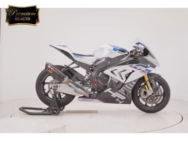 BMW  HP4 RACE лот № 0076 оценка 5  с аукциона в Японии