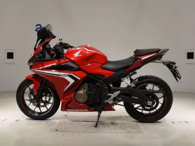 Honda CBR400R-2 лот № 2866 оценка 5  с аукциона в Японии 2