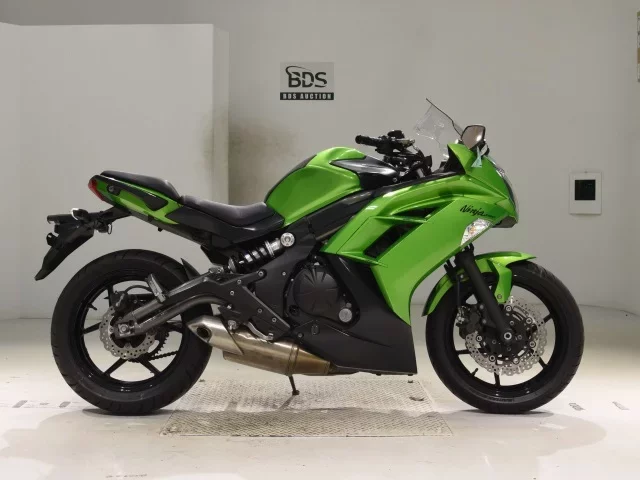 Kawasaki NINJA650 лот № 7740 оценка 4  с аукциона в Японии