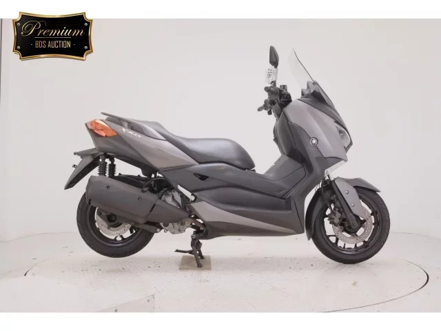 Yamaha X-MAX250A лот № 2566 оценка 4  с аукциона в Японии