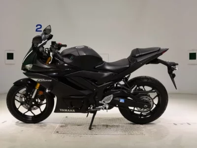 Yamaha YZF-R25  с аукциона в Японии