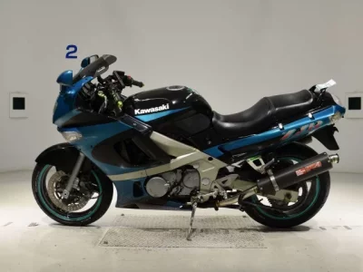 Kawasaki ZZR400-2  с аукциона в Японии