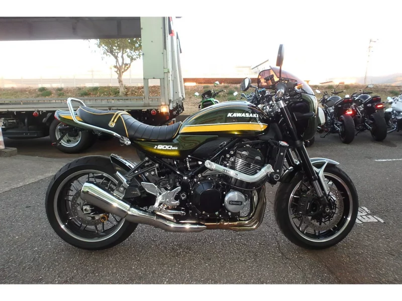 Kawasaki Z900RS CAFE лот № 04131 оценка 5  с аукциона в Японии