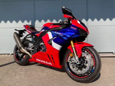 Honda CBR1000RR-R FB SP  с аукциона в Японии