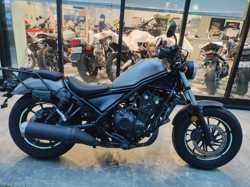 Honda REBEL 500 лот № 00207 оценка 4  с аукциона в Японии