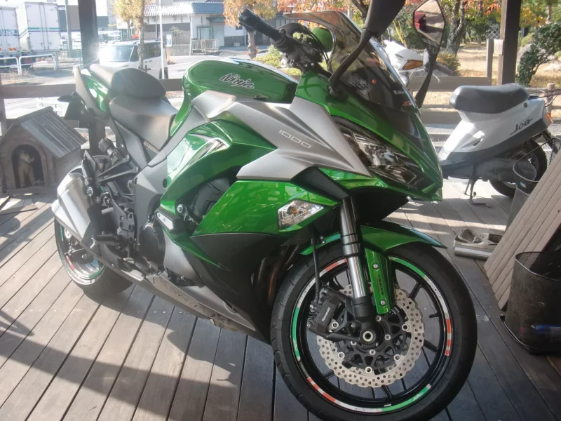 Kawasaki Ninja 1000 ABS лот № 04216 оценка 5  с аукциона в Японии