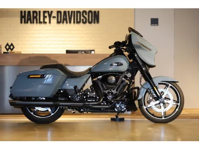 Harley-Davidson HARLEY FLHX1580  с аукциона в Японии