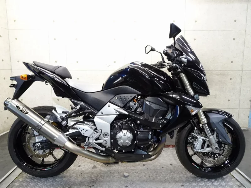 Kawasaki Z1000 лот № 00360 оценка 4  с аукциона в Японии