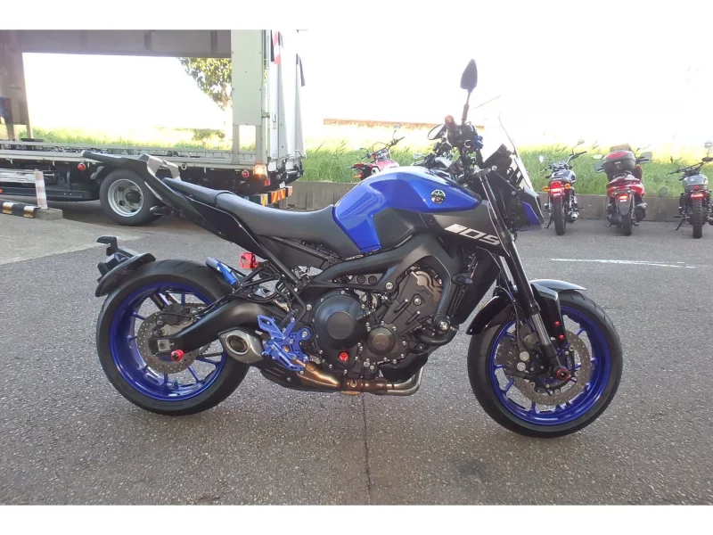 Yamaha MT-09 ABS лот № 02310 оценка 4  с аукциона в Японии