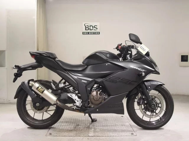 Suzuki JIKUSA-250SF лот № 5252 оценка 4  с аукциона в Японии