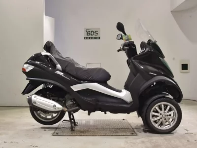 Piaggio PIAGGIO MP3 250