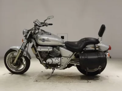 Honda MAGNA 250