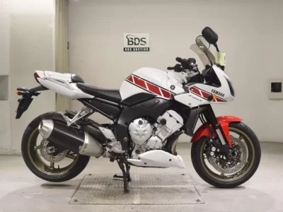 Yamaha FZ-1 FEATHER  с аукциона в Японии