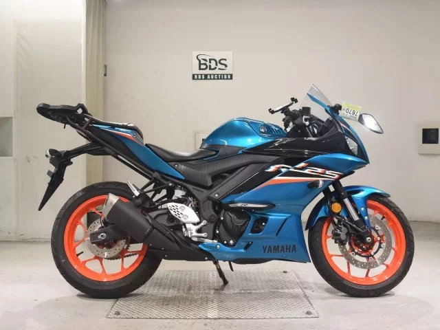 Yamaha YZF-R25A лот № 7670 оценка 6  с аукциона в Японии