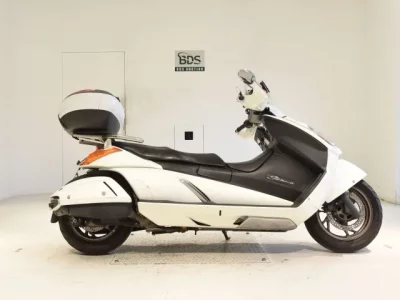 Suzuki GEMMA250