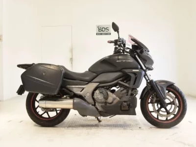 Honda CTX700N