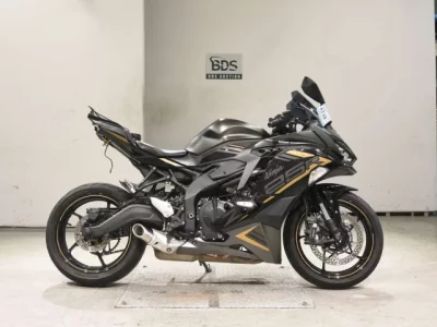 Kawasaki ZX-25R