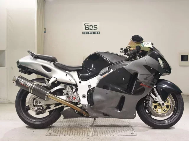 Suzuki GSX1300R HAYABUSA лот № 7537 оценка 4  с аукциона в Японии