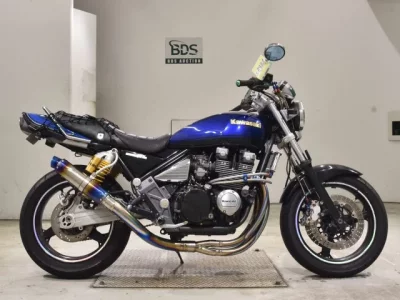 Kawasaki ZEPHYR400K  с аукциона в Японии