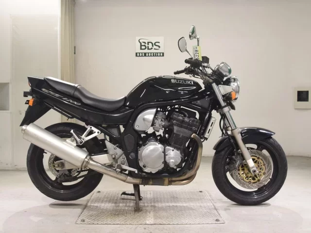 Suzuki GSF1200 лот № 5228 оценка 4  с аукциона в Японии