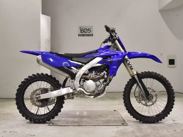 Yamaha YZ250F лот № 2585 оценка 4  с аукциона в Японии