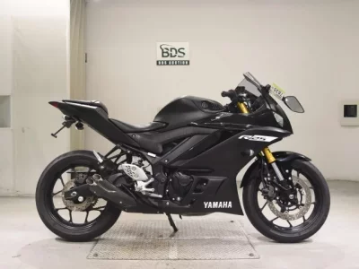 Yamaha YZF-R25  с аукциона в Японии