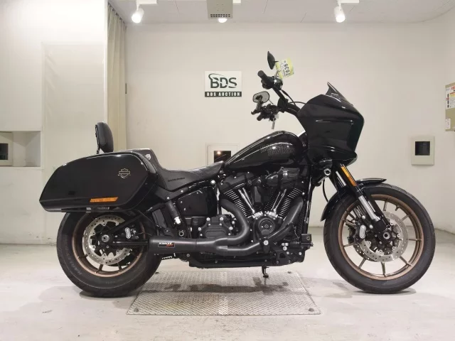 Harley-Davidson HARLEY FXLRST1920 лот № 7636 оценка 5  с аукциона в Японии