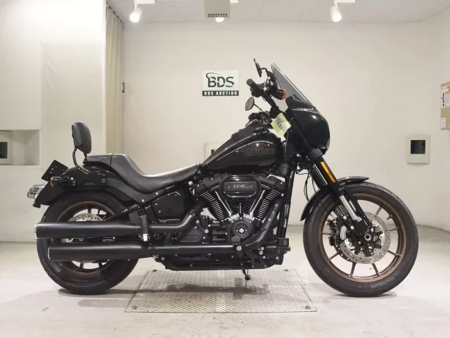 Harley-Davidson HARLEY FXLRS1870 лот № 7630 оценка 5  с аукциона в Японии