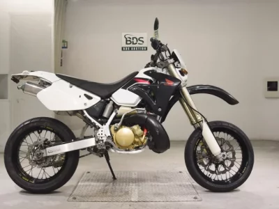 Honda CRM250AR