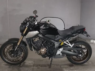 Honda CB650R лот № 8022 оценка 4.5  с аукциона в Японии 2