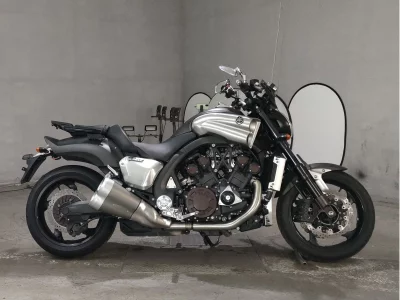 Yamaha V-MAX  с аукциона в Японии