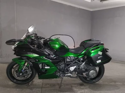 Kawasaki Ninja H2 SX SE лот № 7096 оценка 4  с аукциона в Японии 2