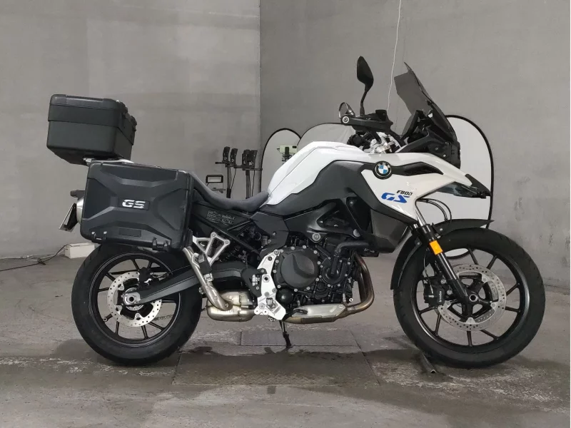 BMW  F800GS лот № 7122 оценка 4  с аукциона в Японии